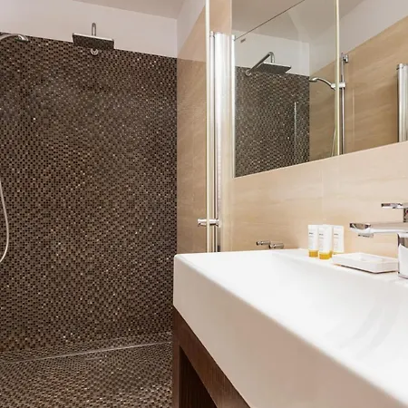 Bagno 2 Apartment *